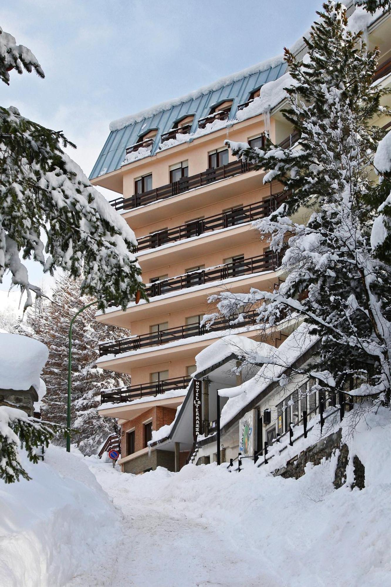 Hotel La Terrazza Oulx Exterior foto