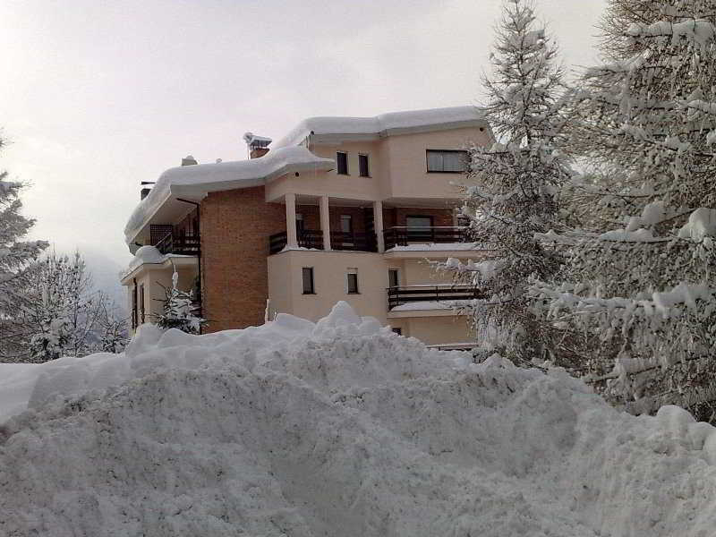 Hotel La Terrazza Oulx Exterior foto